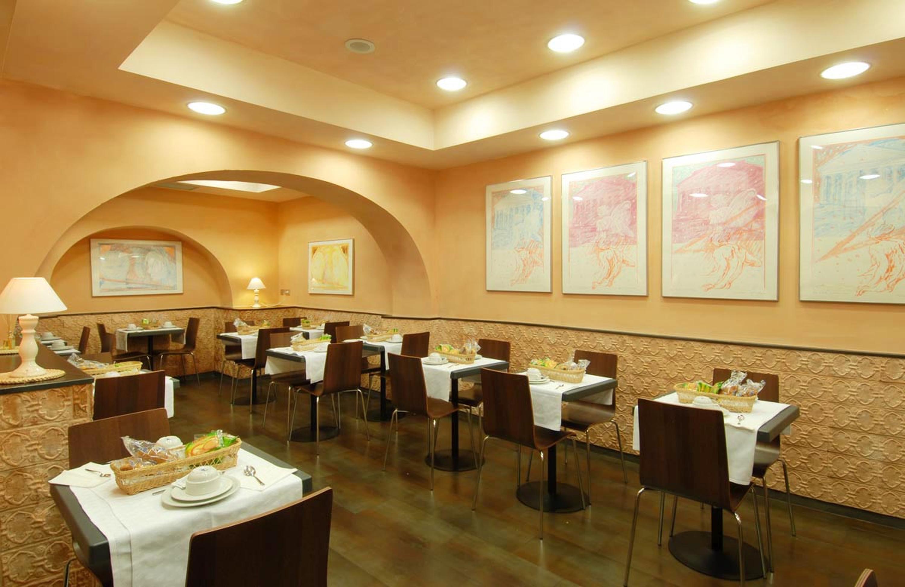 Hotel Terminal Rome Restoran gambar