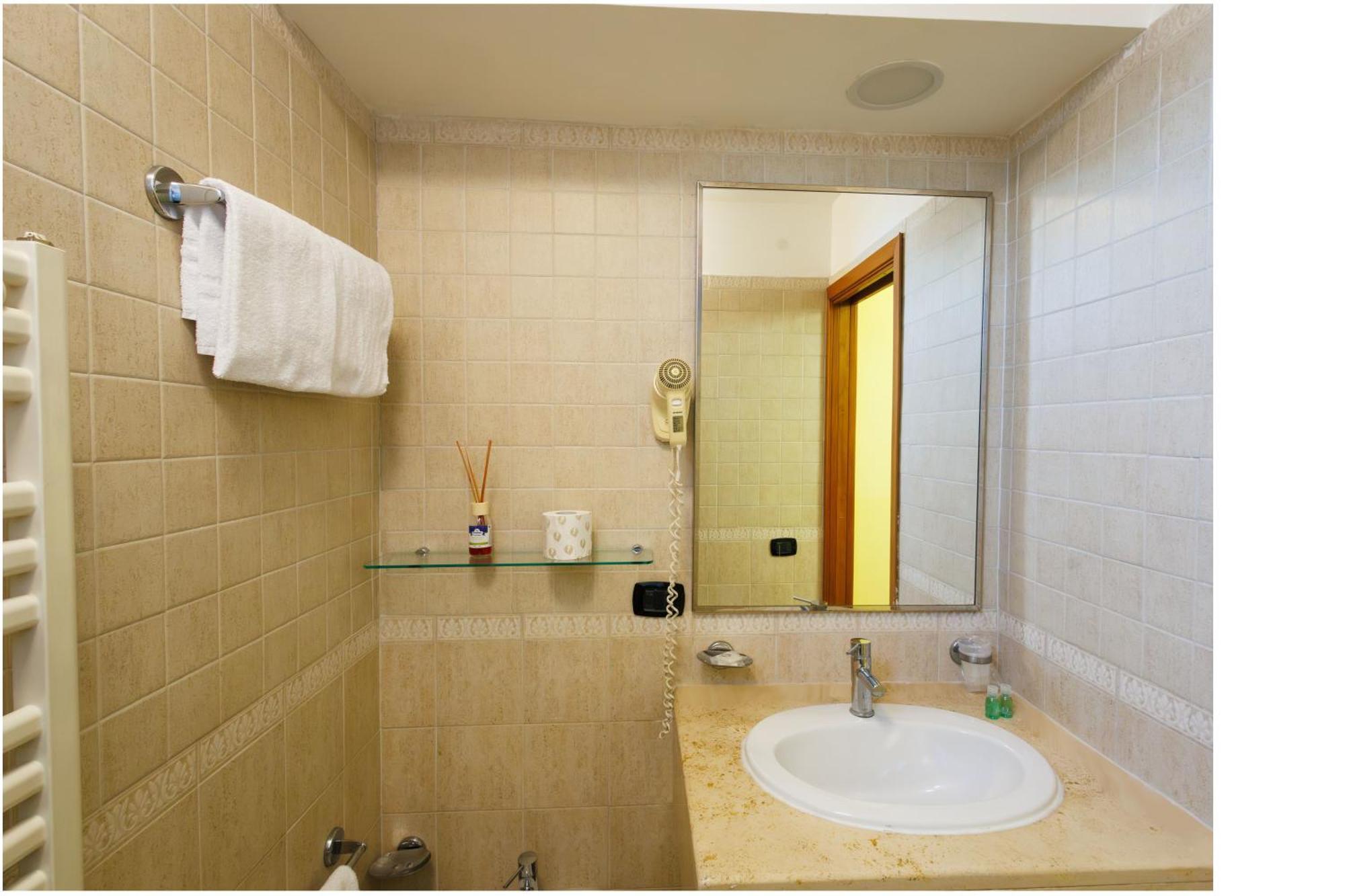 Hotel Terminal Rome Luaran gambar