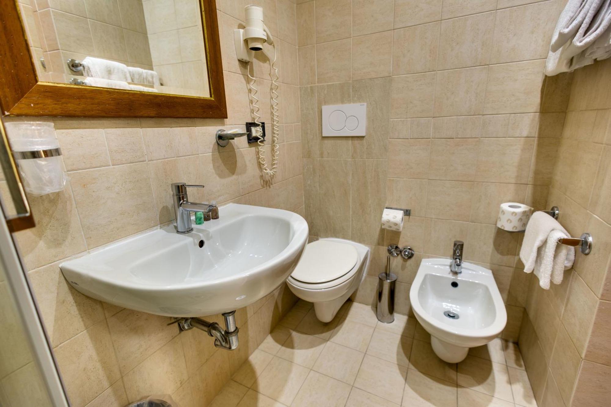 Hotel Terminal Rome Luaran gambar